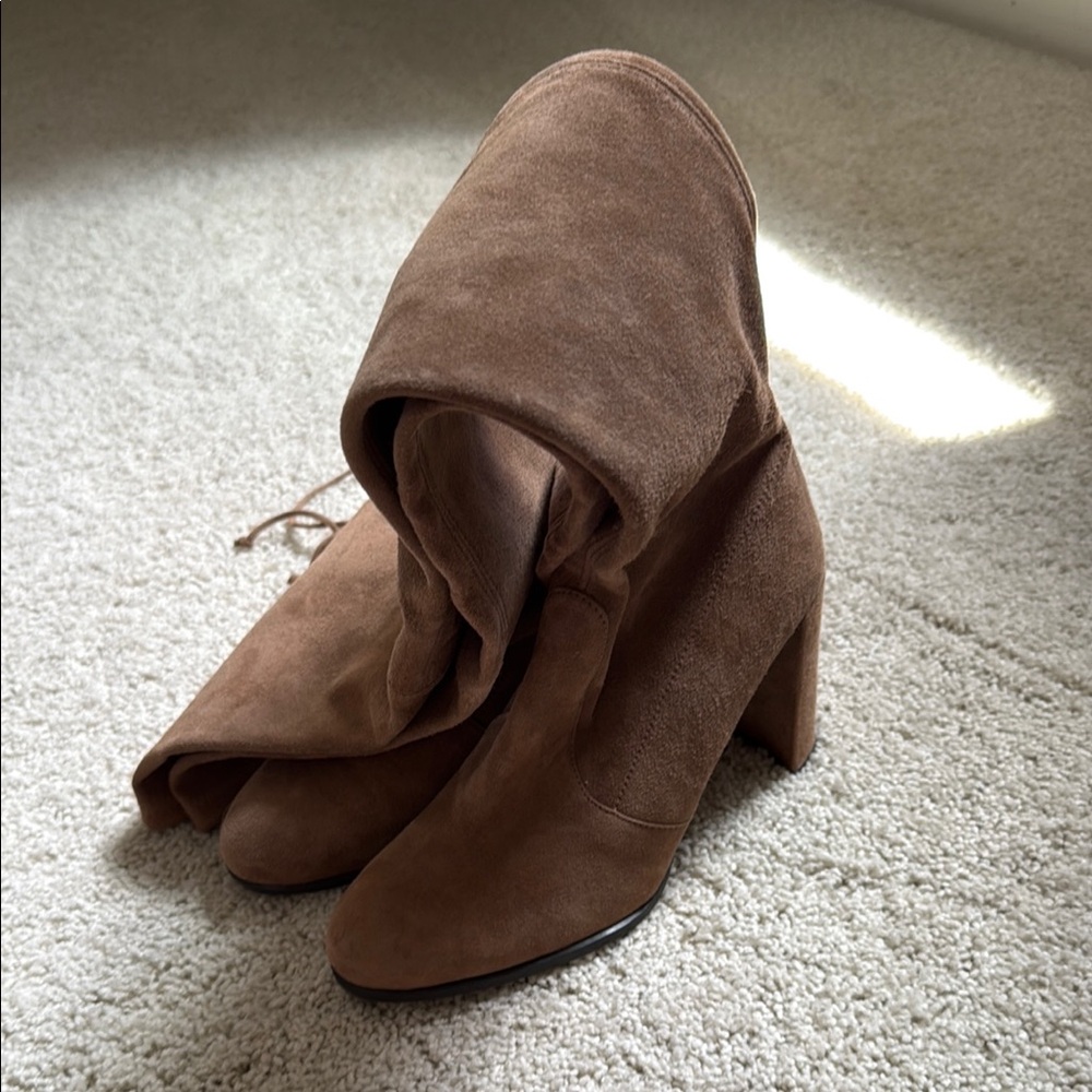 Stuart Weitzman Tan Suede Heeled Boots gently used